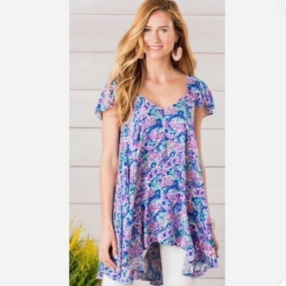 Matilda Jane Paisley Printed V Neck Swingy Tunic Top Asymmetric Hem